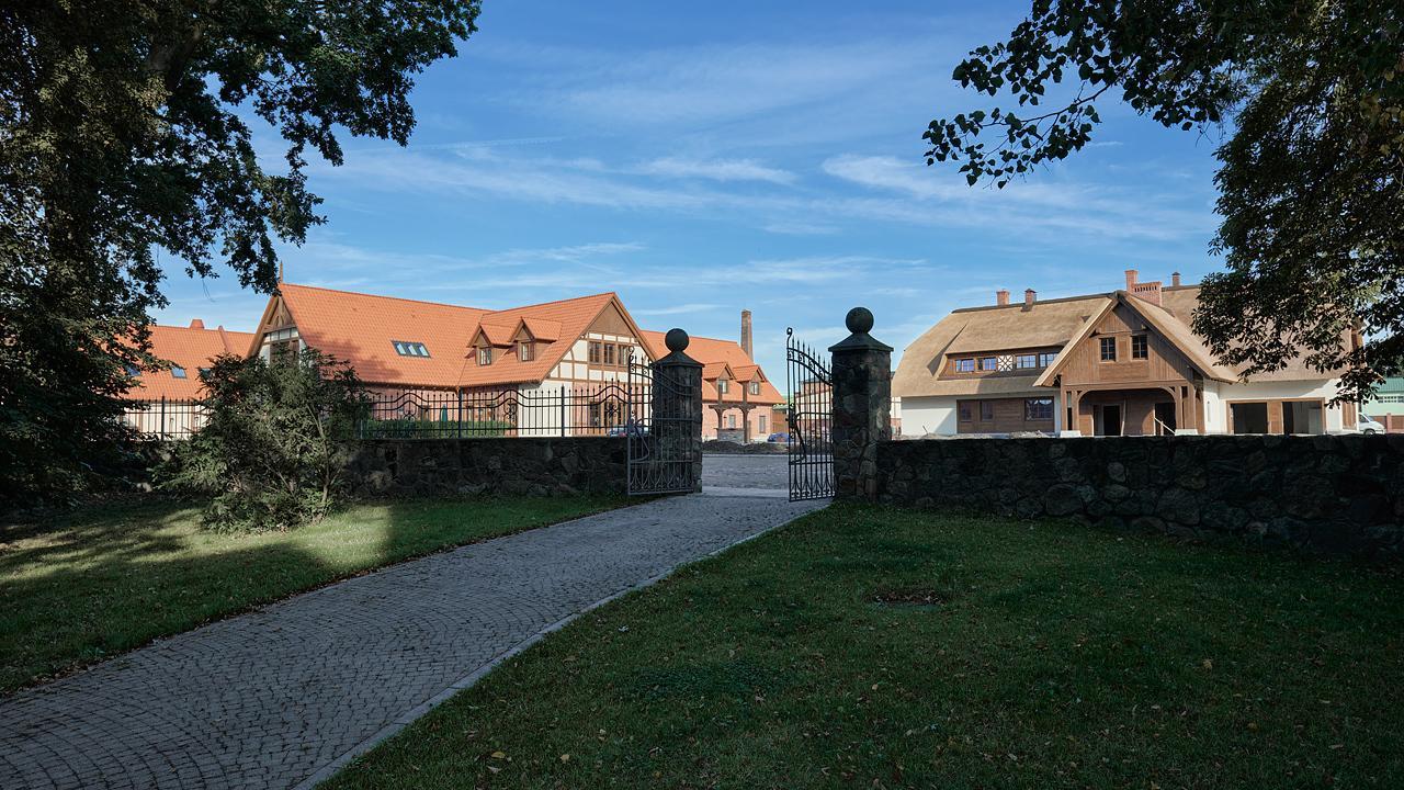Hotel Palac Poledno Exteriér fotografie